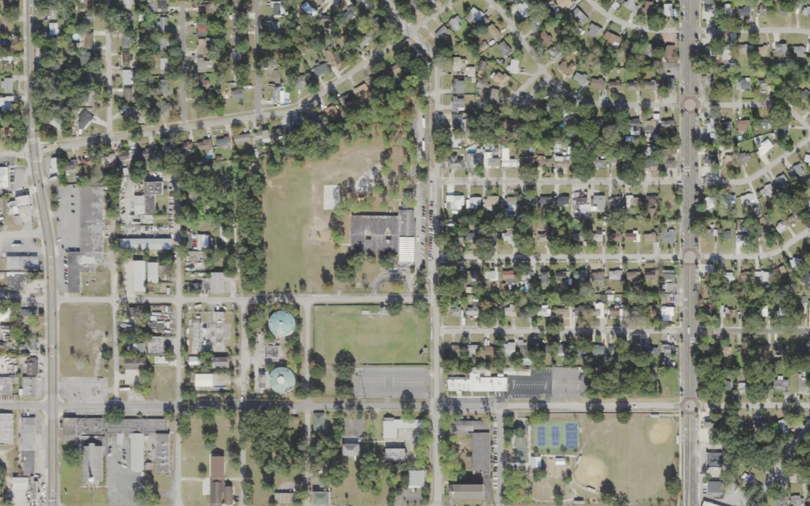 Arlington Heights Elementary's campus (center) and the blocks around it on Sprinkle Drive in Jacksonville, seen from the air