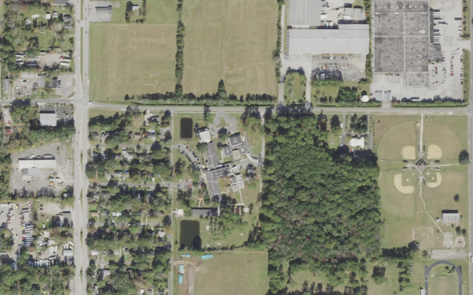 Biltmore Elementary's campus (center) and the blocks around it on West Palm Avenue in Jacksonville, seen from the air