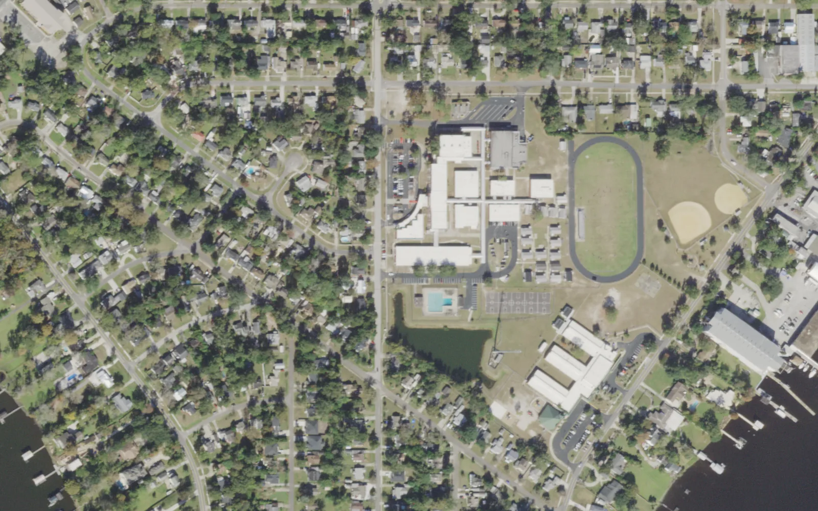 Lake Shore Middle's campus (center) and the blocks around it on Bayview Road in Jacksonville, seen from the air
