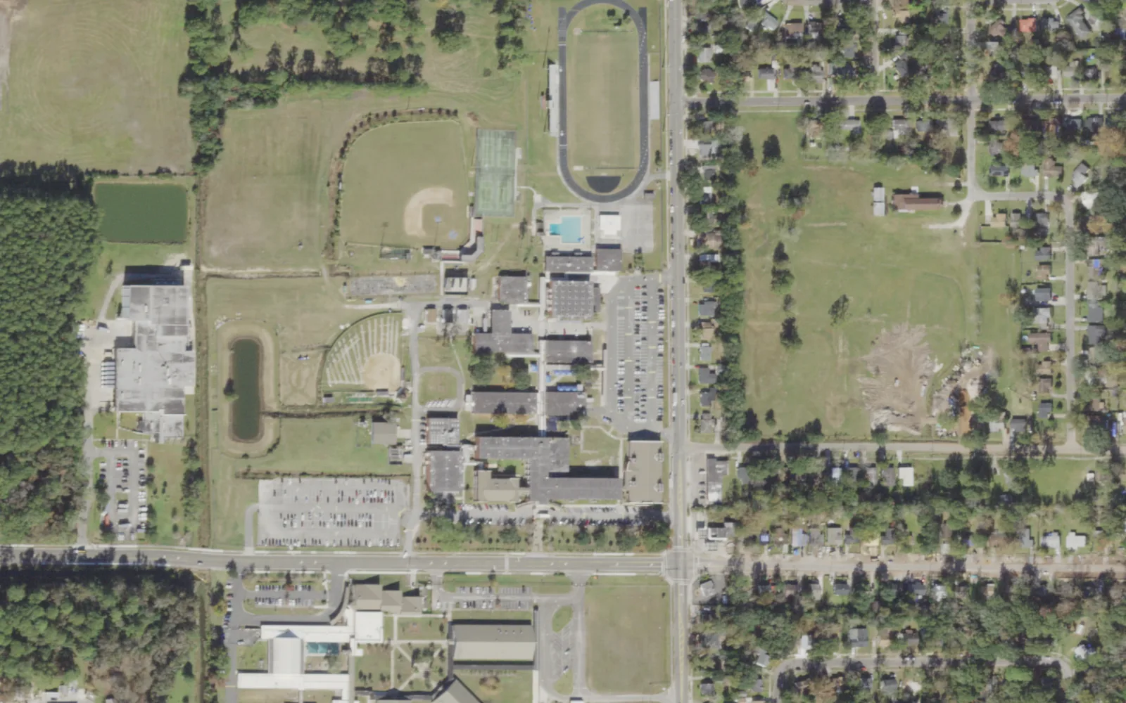 Paxon School for Advanced Studies' campus (center) and the blocks around it on Norman E. Thagard Boulevard in Jacksonville, seen from the air