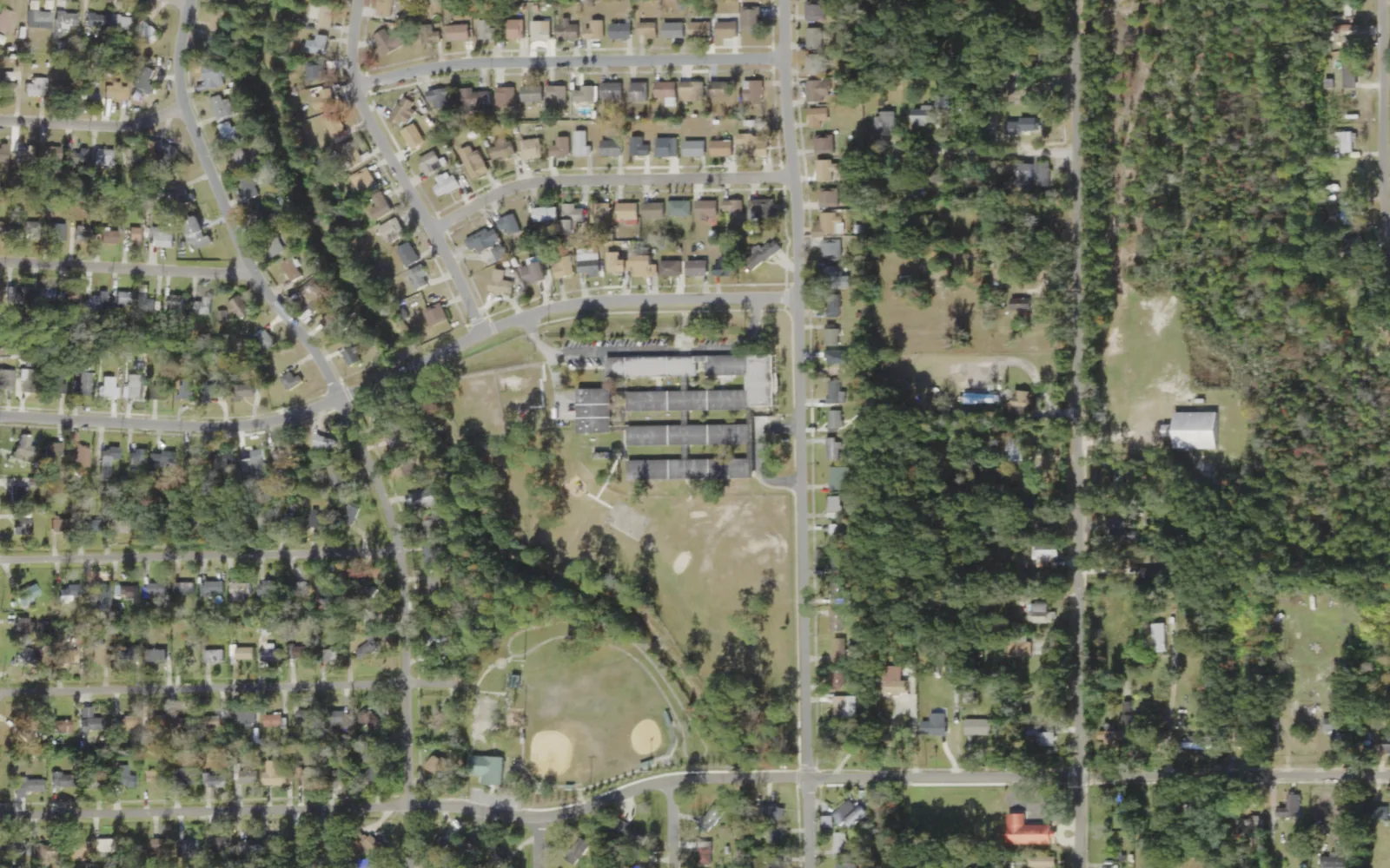Rutledge H. Pearson Elementary's campus (center) and the blocks around it on Roanoke Boulevard in Jacksonville, seen from the air