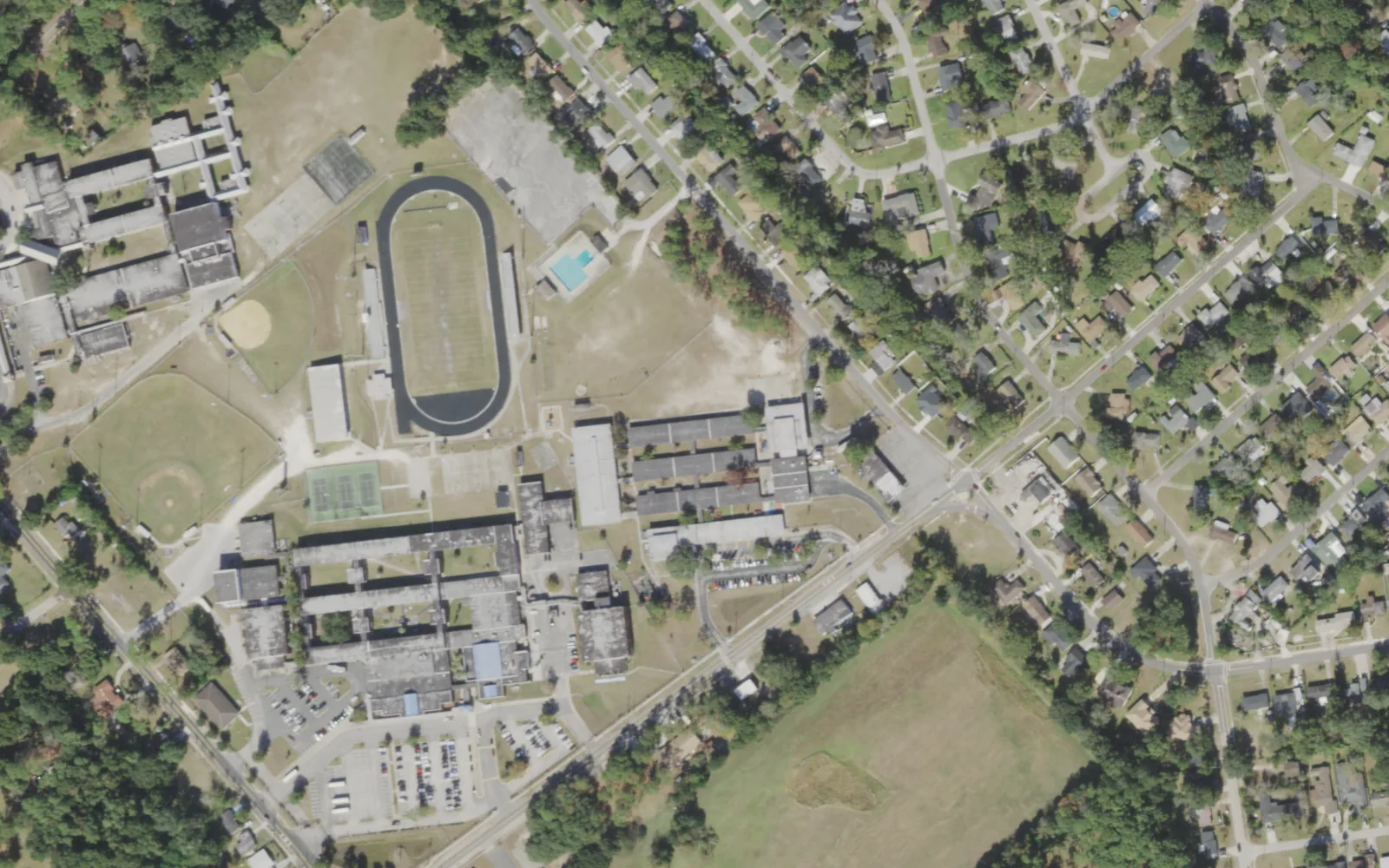 Sallye B. Mathis Elementary's campus (center) and the blocks around it on Winton Drive in Jacksonville, seen from the air